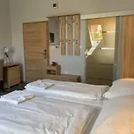 Panzió Kis Szieszta Panzió Balatonboglár