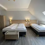 Kis Szieszta Panzió Panzió 3*