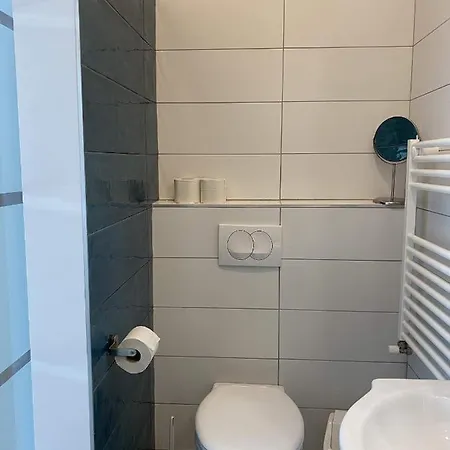 فندق مبيت وإفطار Kis Szieszta Panzio Balatonboglár