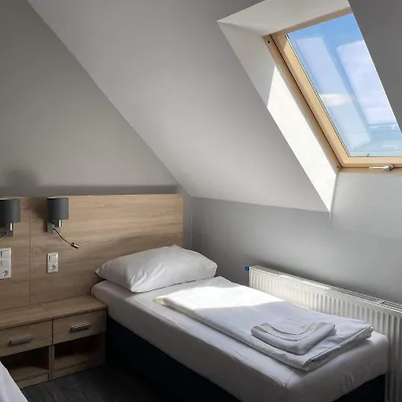 Kis Szieszta Panzio فندق مبيت وإفطار 3*