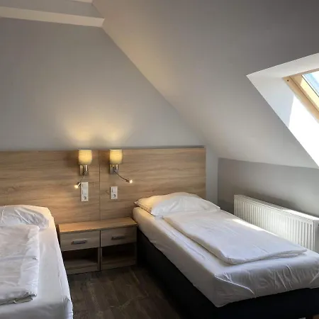 Kis Szieszta Panzio 3* Balatonboglár