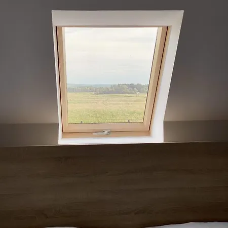 فندق مبيت وإفطار Kis Szieszta Panzio 3*