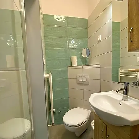 Kis Szieszta Panzio 3* Balatonboglár