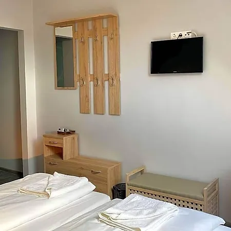 Kis Szieszta Panzio 3*