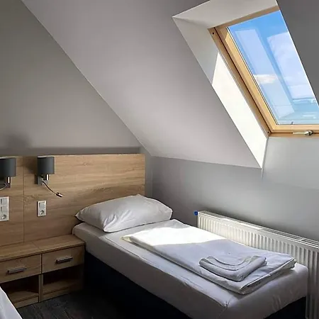 Kis Szieszta Panzio فندق مبيت وإفطار 3*