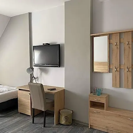 Kis Szieszta Panzio 3*